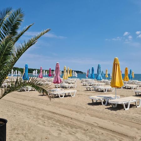 Rose Studio Apartment Burgas ภายนอก รูปภาพ