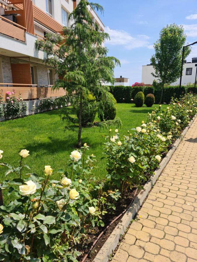 Rose Studio Apartment Burgas ภายนอก รูปภาพ