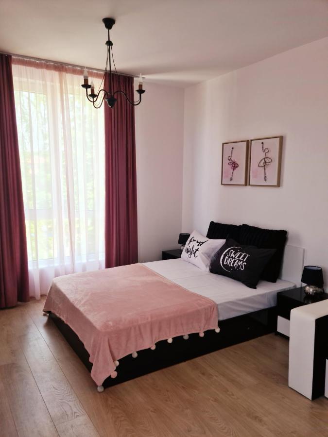 Rose Studio Apartment Burgas ภายนอก รูปภาพ